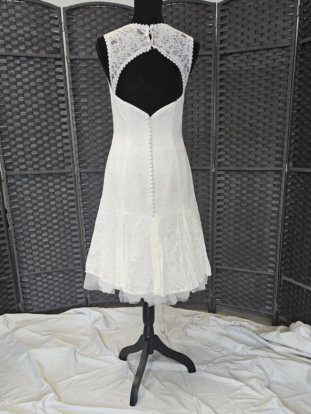 Size 6 white knee/midi lace fit & flare dress w/ a sheer neckline & open back